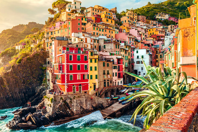 10 Most Colourful Destinations Around the World 10 Most Colourful Destinations Around the World