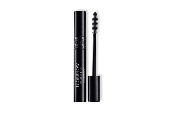 Dior - Diorshow Black Out Waterproof Mascara Dior - Diorshow Black Out Waterproof Mascara
