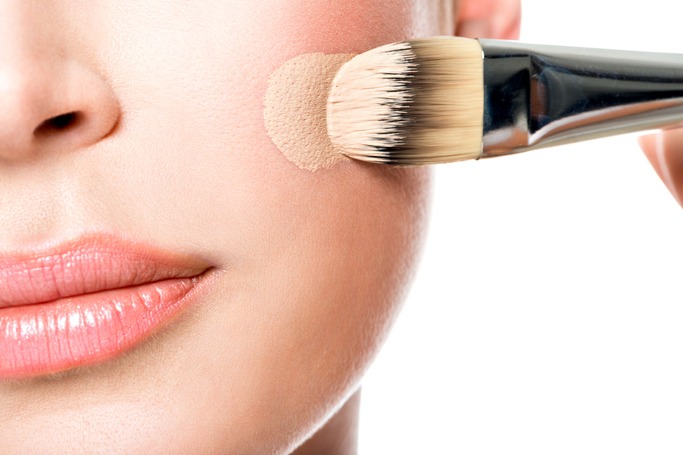 5 Ways To Sweat-Proof Your Makeup 5 Ways To Sweat-Proof Your Makeup