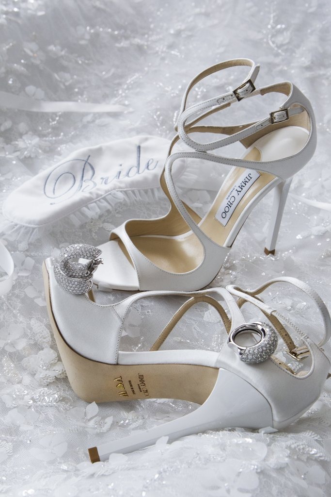 Victoria Swarovski wedding dress Victoria Swarovski wedding dress
