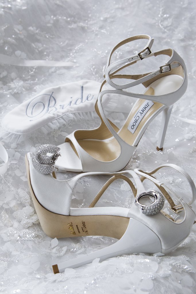 Victoria Swarovski wedding dress Victoria Swarovski wedding dress